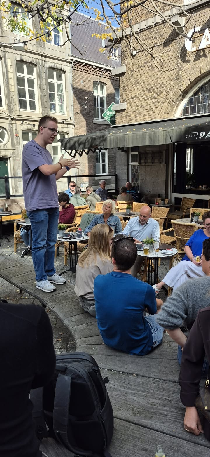 Vanmiddag waor ut weer tied veur de Blamaasj middag matinee. Urban Hunt door us Mestreech.…